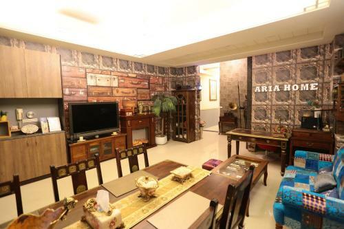 Aria 2 Home (with Elevator)
