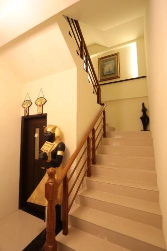 Aria 2 Home (with Elevator)