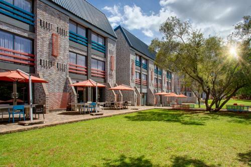 26� South Bush Boho Hotel