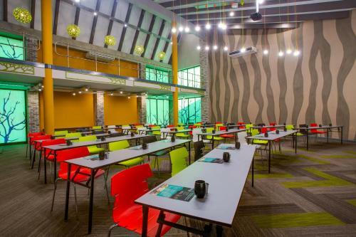 26� South Bush Boho Hotel