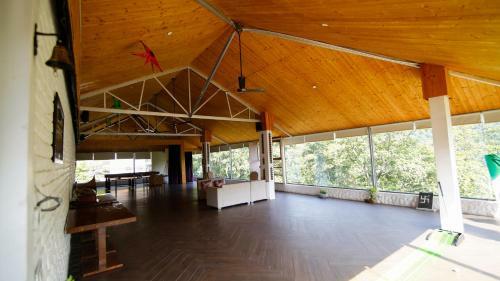Hotel Shaantam Resorts And Spa