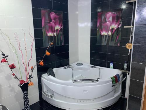 Lada Guest House B&B