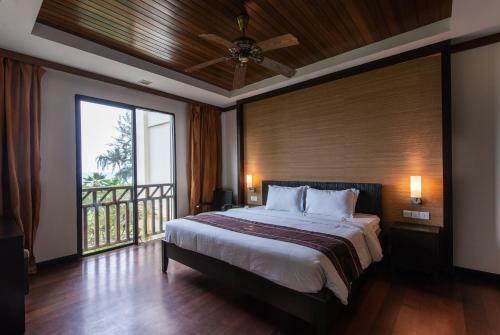 Sabah Beach Villas & Suites
