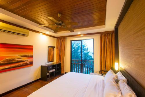Sabah Beach Villas & Suites