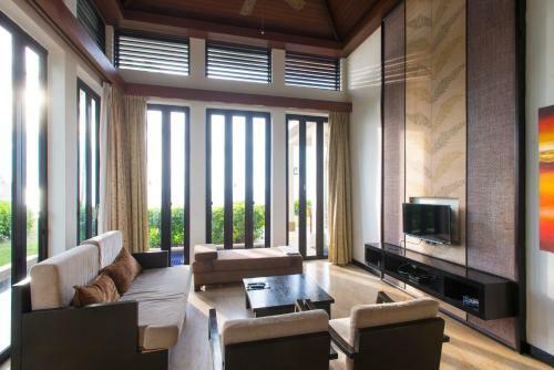 Sabah Beach Villas & Suites