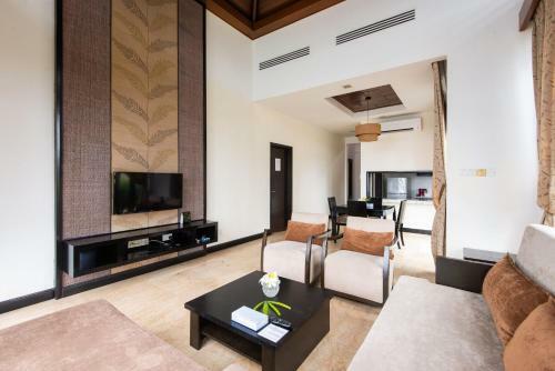 Sabah Beach Villas & Suites