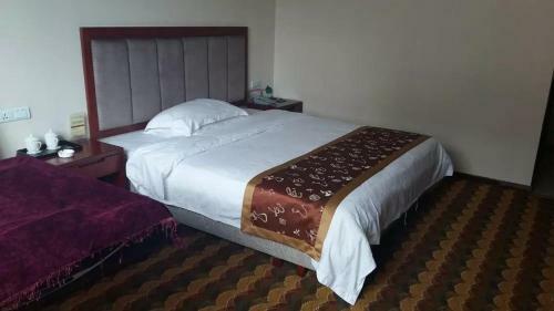 Lichuan Xinyuan Hotel