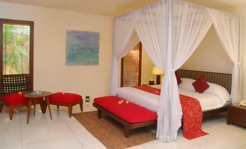 Grand Avenue Bali