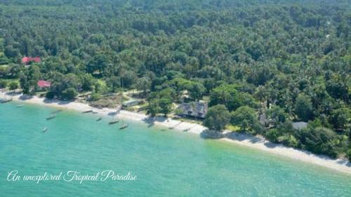 Hotel Menai Bay Beach Bungalows