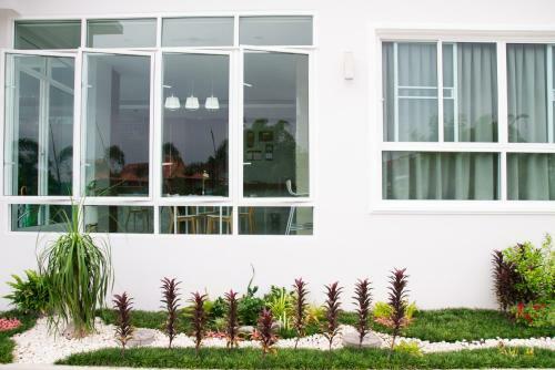 Hotel Charisma Residence