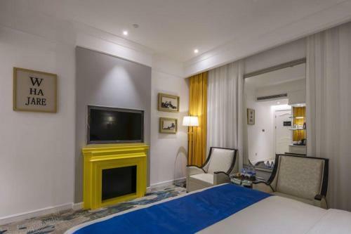 Aegean Romantic Art Hotel