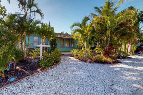 Sea Palm Cottage