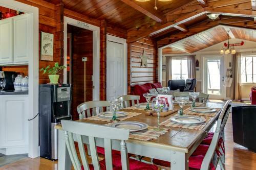 Holiday Hideout