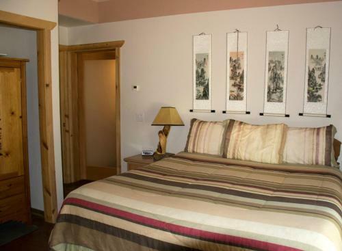 Hotel Diamondstone Guest Lodges