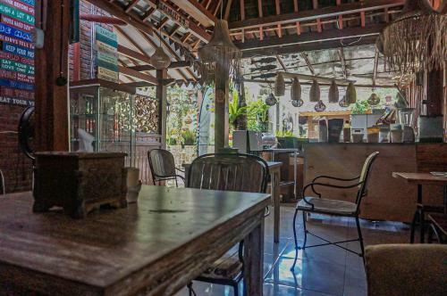 Posada Wisma Pulau Merah