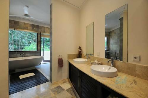 Villa Seminyak William