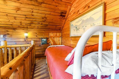 Rich Mountain Bungalow