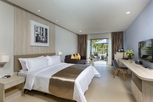 Hotel X10 Khaolak Resort