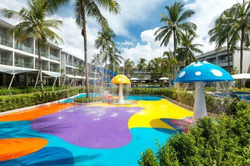 Hotel X10 Khaolak Resort