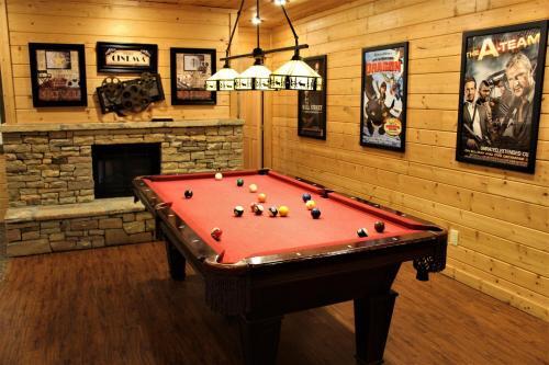 Smokies Edge Chalet