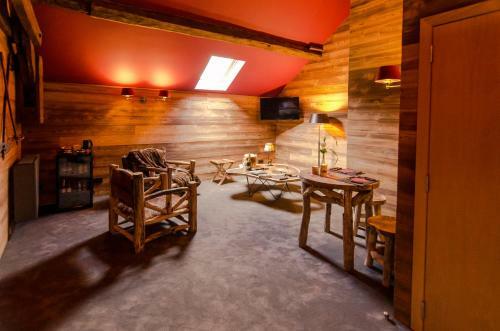 River Lodge Hotel Insolite
