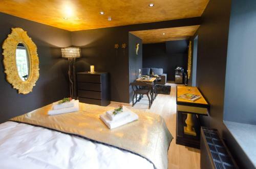River Lodge Hotel Insolite
