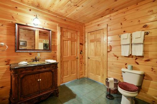 Cubby Bear Cabin