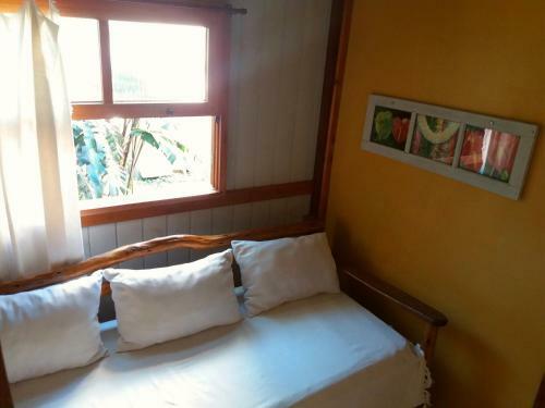Hostal Recanto Das Brom�lias Chal�s