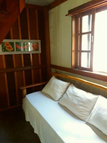Hostal Recanto Das Brom�lias Chal�s
