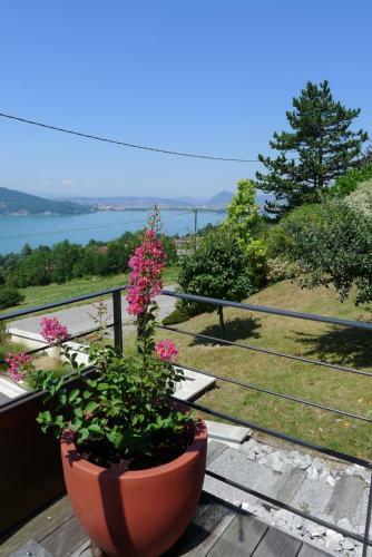 Hostal Le Clos Du Lac - Location De Chambres
