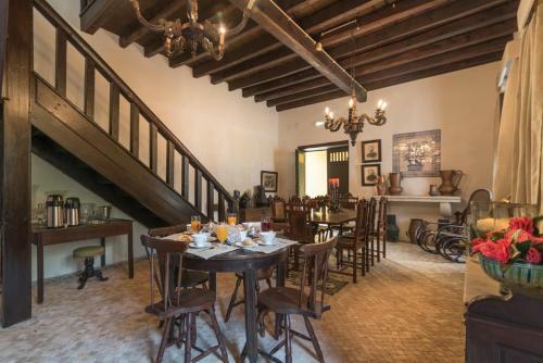 Hostal Casa De Campo Colmeal