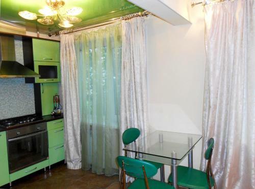 Apartment On Lomonosova
