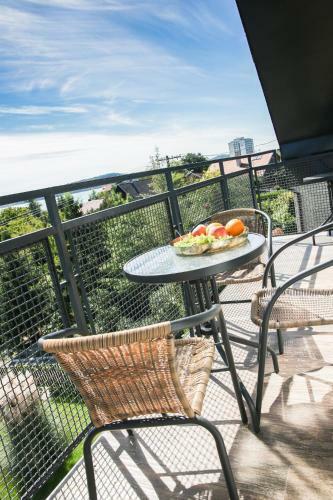 Bed & Breakfast Balkon Apartmanh�z Panzi�