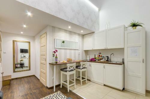 D.five Lovely Apartment At Basilica