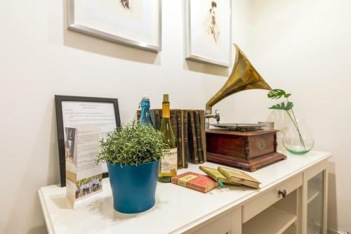 D.five Beautiful Apartment At Basilica