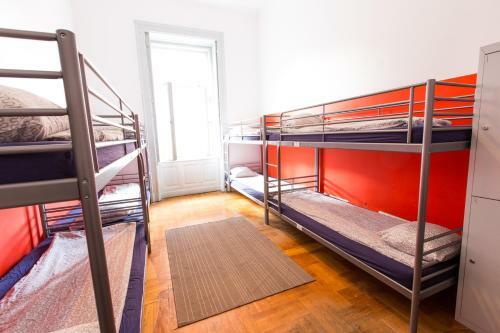 Suite Hostel