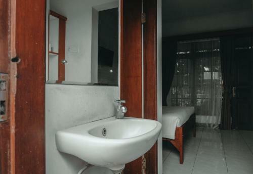 Hotel Sekar Arum Riverside Resort