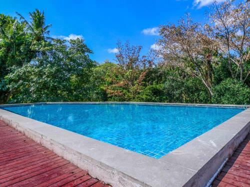 Hotel Sekar Arum Riverside Resort