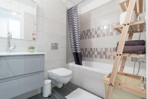 Apartamento Enjoy Views Of Jerusalem From Chic Flat
