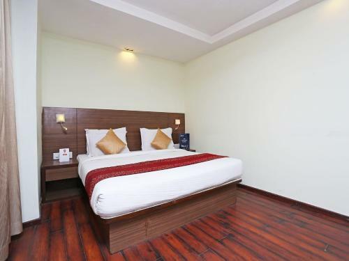Capital O 9580 Hotel Garnet Inn