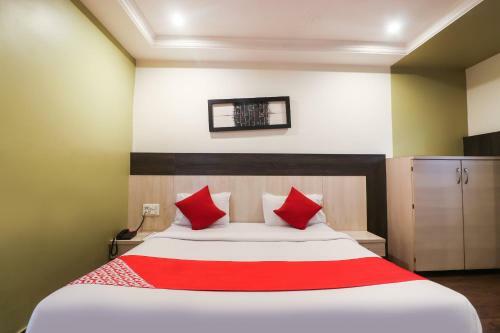 Oyo 10745 Hotel Tuli's
