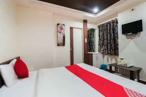 Oyo 10745 Hotel Tuli's