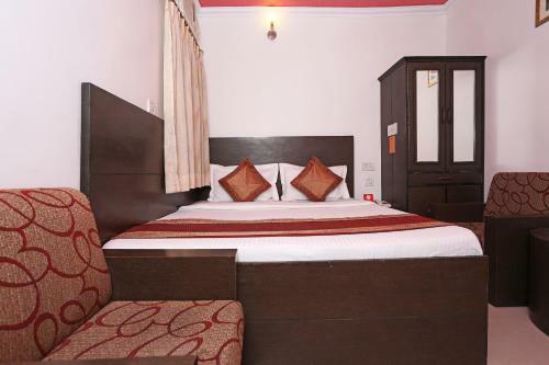 Radiant Hotel