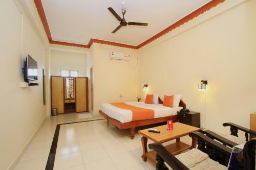 Capital O 9630 Hotel Maharaja