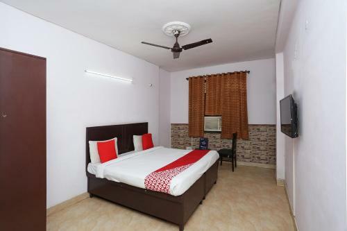 Hotel Oyo 9534 Brijwashi Residency
