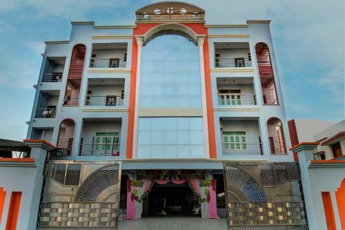 Oyo 9658 Hotel Madhuram