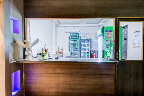 Oyo 24125 Hotel Aakash