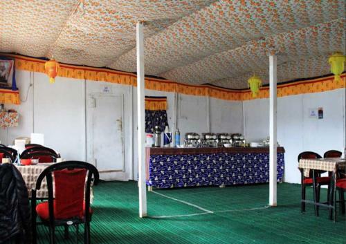 Bed & Breakfast Tih Attic Camp Pangong