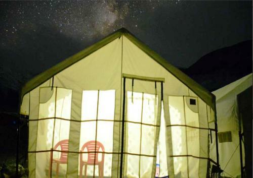 Bed & Breakfast Tih Attic Camp Pangong