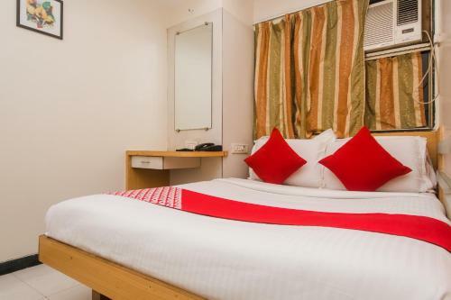 Oyo 22007 Hotel Kuber Hospitality